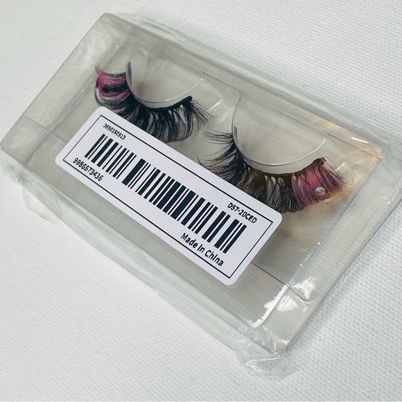 HP | Pink Rhinestone Lashes - Picture 4 of 4